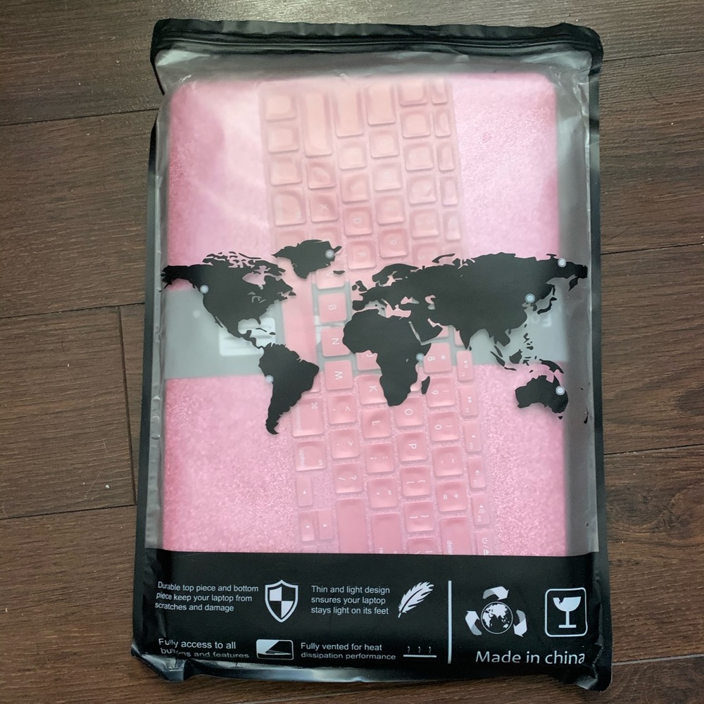 Pink sparkle laptop case